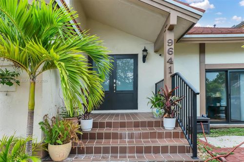 9641 Sw 148th Pl, Miami, FL, 33196-1576 | Card Image