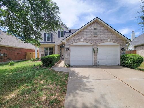 11811 Champions Grove Ln, Houston, TX, 77066-3358 | Card Image