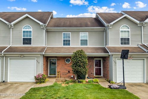 126 Frank Ln, Mt Washington, KY, 40047-7277 | Card Image