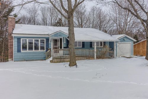 373 Park St, Kentville, NS, B4N1M5 | Card Image