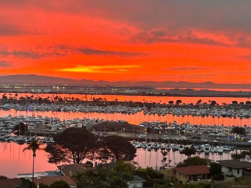 747 Armada Ter, San Diego, CA, 92106-3032 | Card Image