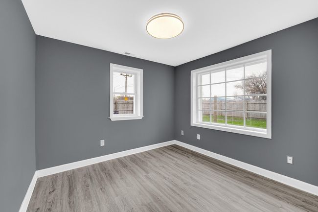 Suite A Bedroom 2 | Image 11