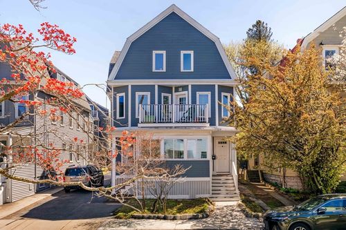 26-26 Princeton St, Medford, MA, 02155-5946 | Card Image