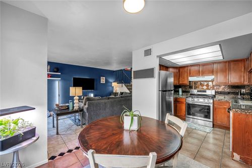6443 Big Pine Way, Las Vegas, NV, 89108-3419 | Card Image