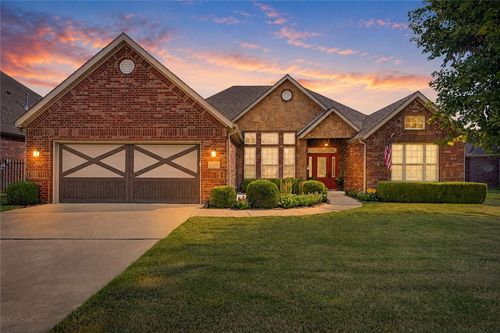 5310 S Stone Bay Ct, Rogers, AR, 72758-4148 | Card Image