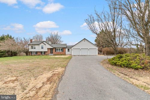 3174 Cardinal Dr, WESTMINSTER, MD, 21157-7704 | Card Image