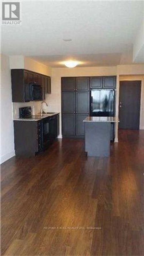 3516-135 Village Green Sq, Scarborough, ON, M1S0G4 | Card Image