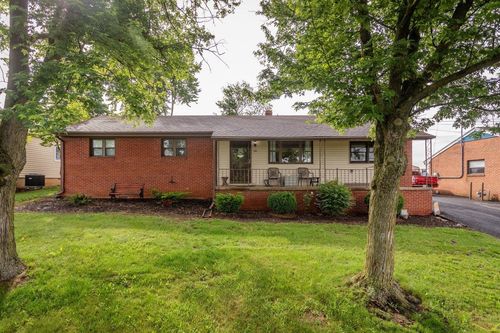 220 Rockingham Dr, HARRISONBURG, VA, 22802-2119 | Card Image