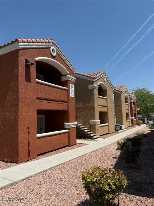 1137-8101 W Flamingo Rd, Las Vegas, NV, 89147-7408 | Card Image