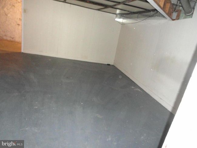 12 S Tremont Rd, Townhouse with 4 bedrooms, 2 bathrooms and null parking in BALTIMORE MD | Image 25