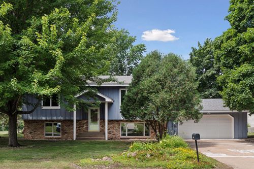 4801 Kent Dr, Shoreview, MN, 55126-2054 | Card Image