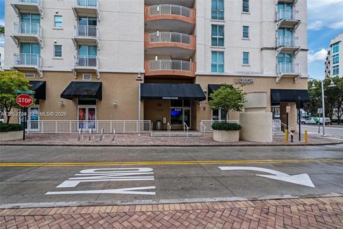 403-7290 Sw 90th St, Miami, FL, 33156 | Card Image