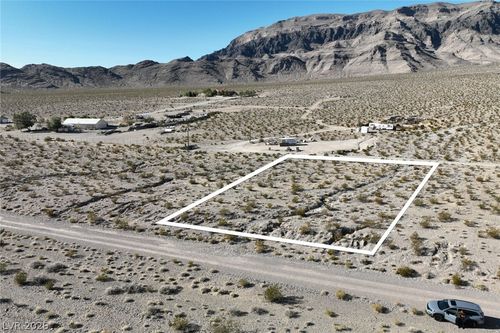 6400 Alcove Ln, Pahrump, NV, 89060 | Card Image