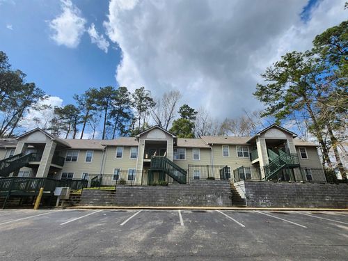apt-c-1100 Greentree Ct, TALLAHASSEE, FL, 32304-1853 | Card Image