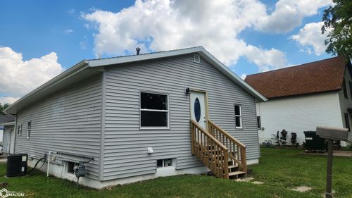 710 Wilson St, Tama, IA, 52339-2146 | Card Image