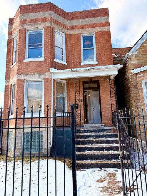 7144 S Saint Lawrence Ave, Chicago, IL, 60619-1103 | Card Image