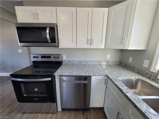 APT-1 - 800 Dodson Mill Rd, Home with 2 bedrooms, 1 bathrooms and null parking in Pilot Mountain NC | Image 5