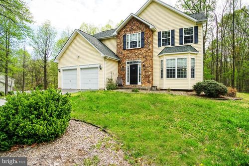 5960 Rosecroft Pl, HUGHESVILLE, MD, 20637-2894 | Card Image