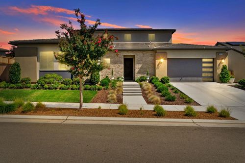 4693 Del Oro Rd, Madera, CA, 93636-8056 | Card Image