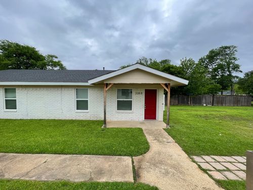 208 Hosack St, Arlington, TX, 76010-2793 | Card Image
