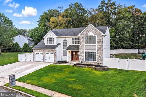 105 Branchwood Dr, Deptford, NJ, 08096-6669 | Card Image