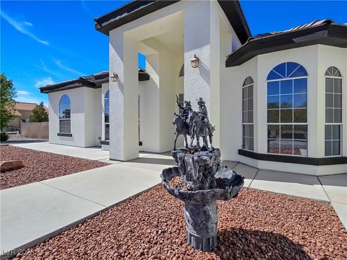 3780 Shawnee Ave, Pahrump, NV, 89048-8161 | Card Image