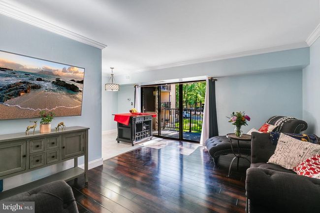 APT-12C - 2255 Castle Rock Sq, Condo with 3 bedrooms, 2 bathrooms and null parking in RESTON VA | Image 5