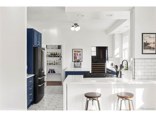 2542 Irving St, Denver, CO, 80211-4541 | Card Image