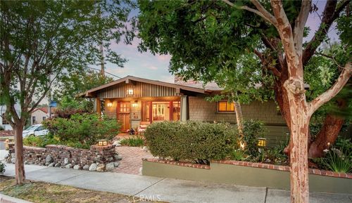 298 Granada Avenue, Long Beach, CA, 90803 | Card Image