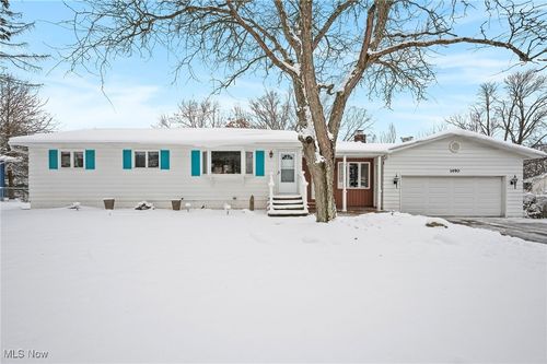 1490 Garfield Ave, Brunswick, OH, 44212-3360 | Card Image