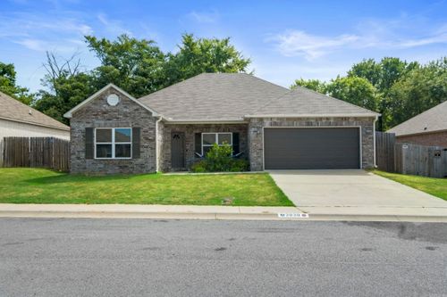 2020 Mary Alice Dr, Conway, AR, 72032-5022 | Card Image