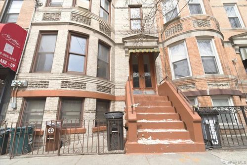 6051 68th Ave, Ridgewood, NY, 11385-4552 | Card Image