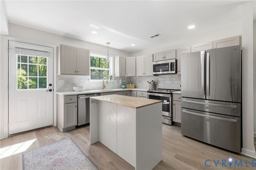 1207 Ashley St, Richmond, VA, 23231-3605 | Card Image