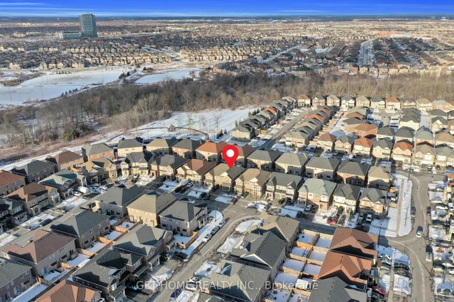 18 Germain Cir, House attached with 5 bedrooms, 4 bathrooms and 1 parking in Brampton ON | Image 50