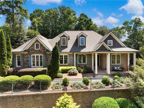 2474 Northern Oak Dr, Braselton, GA, 30517-6057 | Card Image