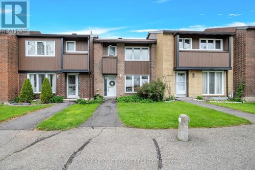 108-1900 Marquis Ave, Ottawa, ON, K1J8J2 | Card Image