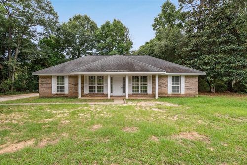 9215 Webster Ln, Semmes, AL, 36575-4142 | Card Image