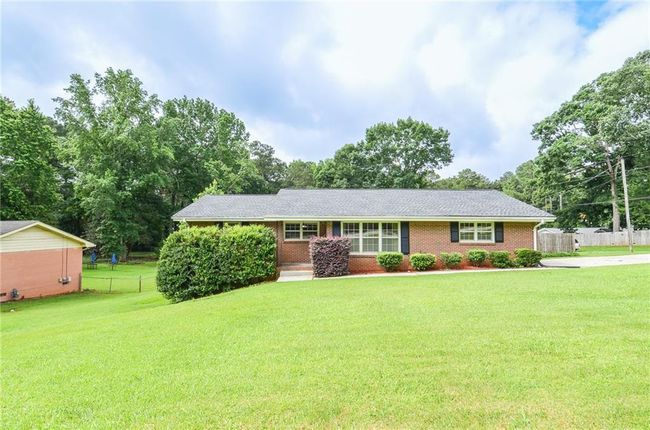 879 Old Tucker Rd, House other with 3 bedrooms, 2 bathrooms and 2 parking in Stone Mountain GA | Image 56