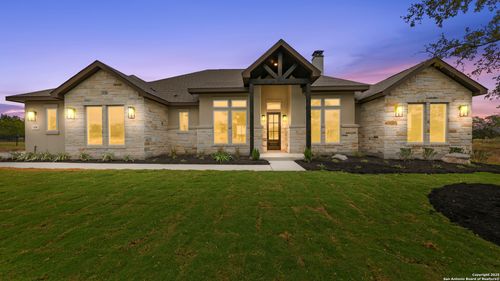 108 Tranquility Trl, Spicewood, TX, 78669-2275 | Card Image