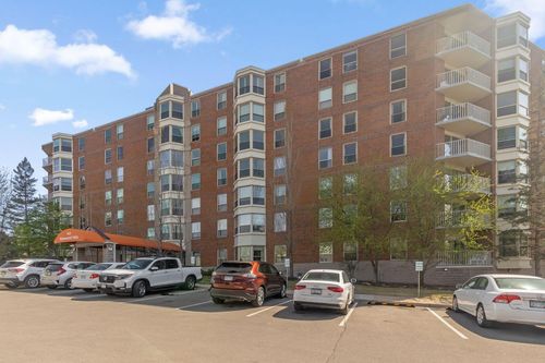 508-1425 W 28th St, Minneapolis, MN, 55408-1979 | Card Image