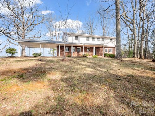 517 Union Rd, Rutherfordton, NC, 28139-7458 | Card Image