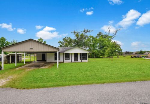 41253 Rhea St, Gonzales, LA, 70737 | Card Image