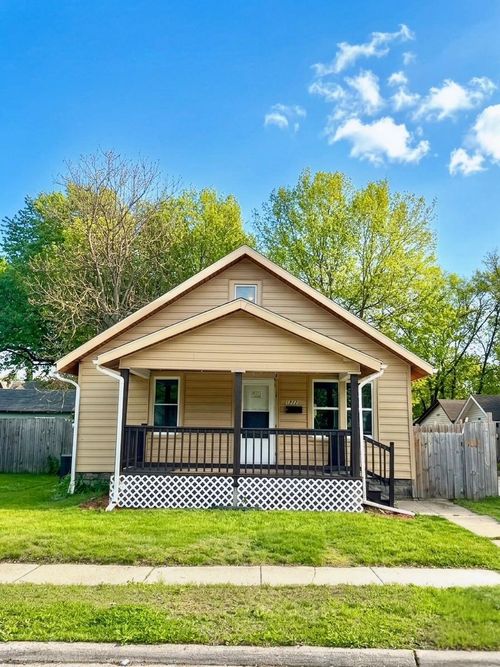 1512 Vernon Street, Rockford, IL, 61103 | Card Image