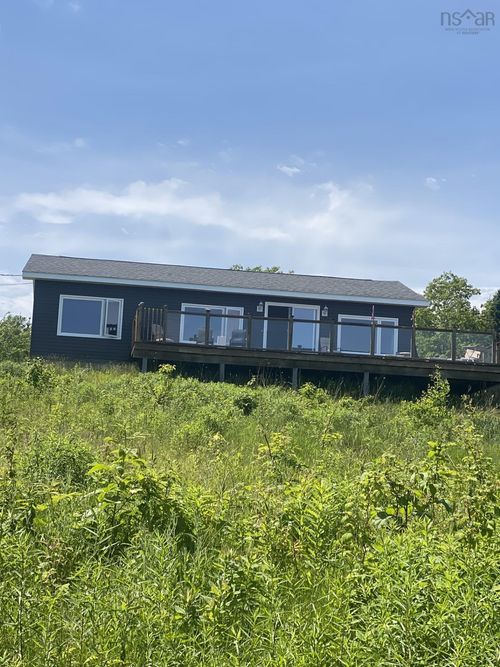 2601 Highway 337 Antigonish Harbour, N.S., Antigonish Harbour, NS, B2G2L2 | Card Image
