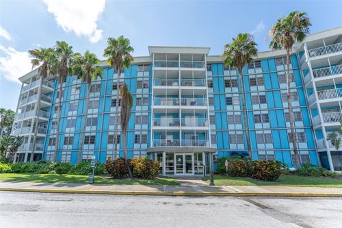 416-3315 58th Ave S, St Petersburg, FL, 33712-4520 | Card Image