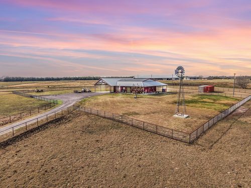 1050 County Road 5025, Leonard, TX, 75452-3756 | Card Image