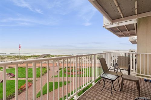 4bb-2 Richmond Rd, Lido Beach, NY, 11561-4853 | Card Image