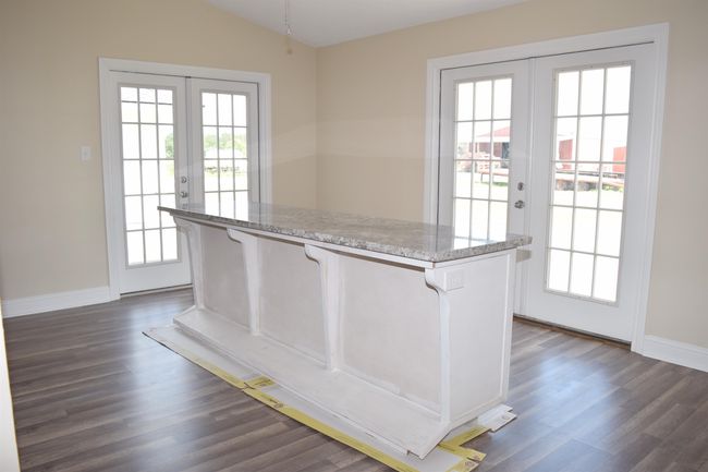 17647 Wise Rd, House other with 3 bedrooms, 3 bathrooms and null parking in Winnie TX | Image 13