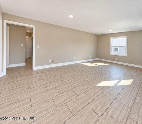 307 S Circle Avenue, Clarksdale, MS, 38614 | Card Image
