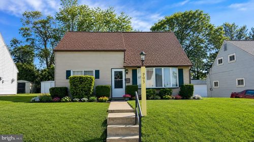 903 Las Vegas Dr, TEMPLE, PA, 19560-1127 | Card Image